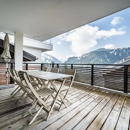 Erin Roca Immmobilier Boude *