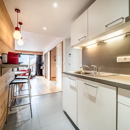 Erin Roca Immmobilier Boude דירה
